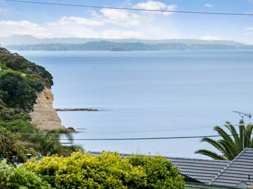 5 Monyash Road, Manly