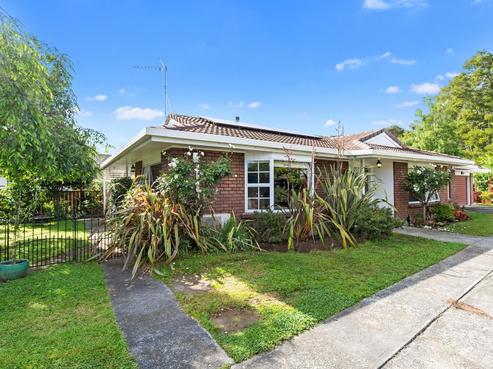 44 Waterford Road, Fitzroy