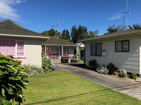 173 Dey Street, Hamilton East