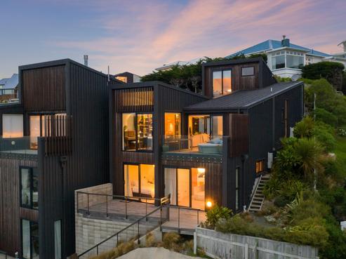 1B Robieson Lane, Roseneath