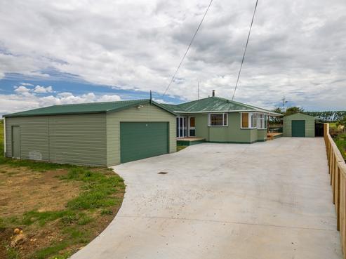 11 Orchard East Road, Ngatea