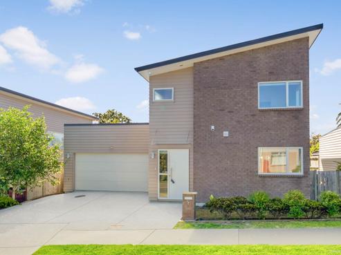7 Sunshine Boulevard, Sunnyvale
