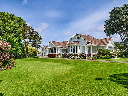 27 Military Road, Boulcott