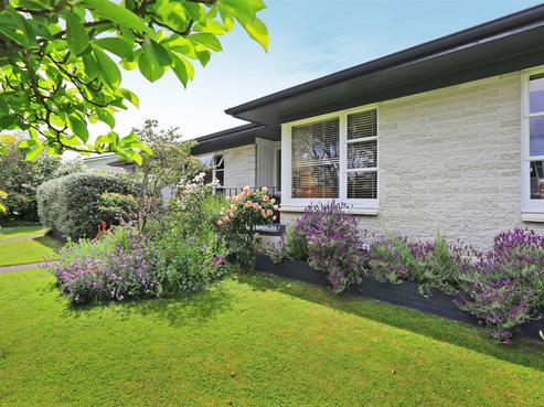 15 Rakau Street, Havelock North