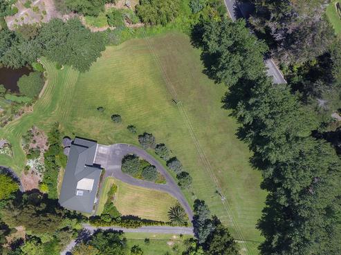 11 Hobbs Road, Matakatia