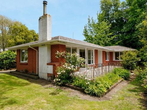 11 Taupahi Road, Turangi