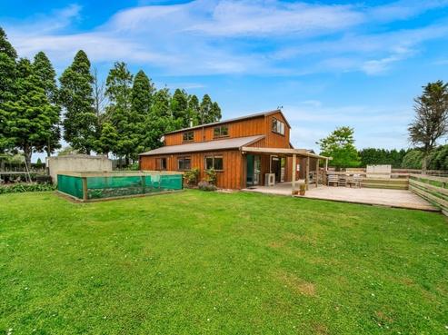 334 Waitara Road, Lepperton