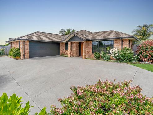 24 Tallentire Crescent, Huntington
