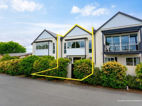 52 John Campbell Crescent, Middleton