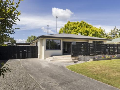 25 Leeds Street, Milson