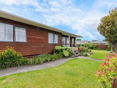 105 Queens Road, Waikanae Beach
