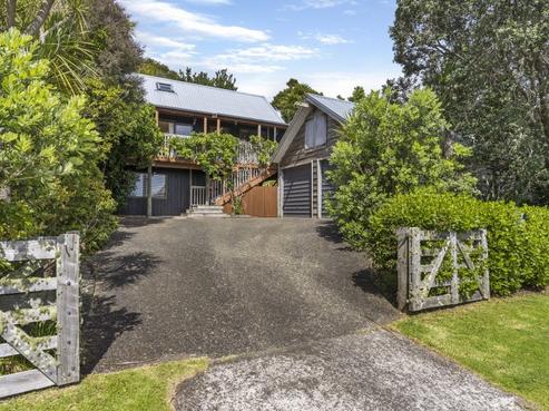 107 Park Avenue, Whangamata