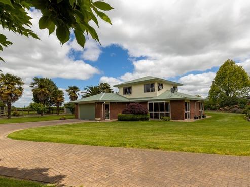 6 Curnow Place, Leamington