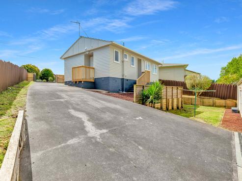 44 Williams Crescent, Otara