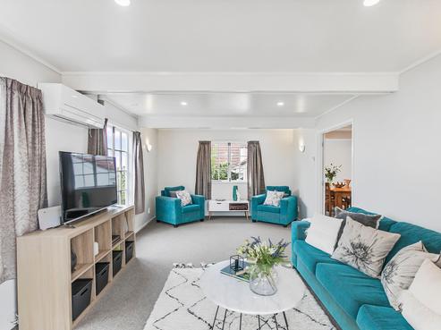 2/181 Glamorgan Drive, Torbay