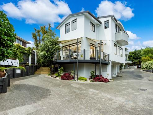 5/2 Ramsgate Terrace, Mairangi Bay