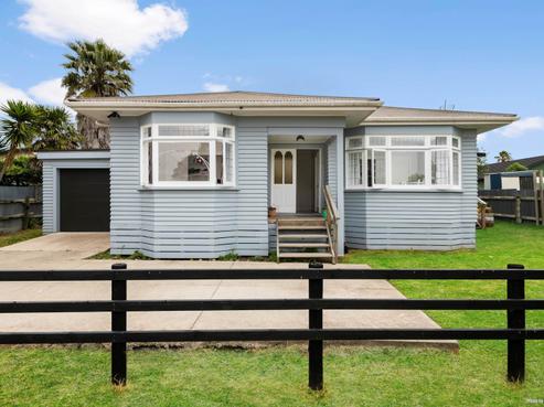 18A Sandspit Road, Waiuku