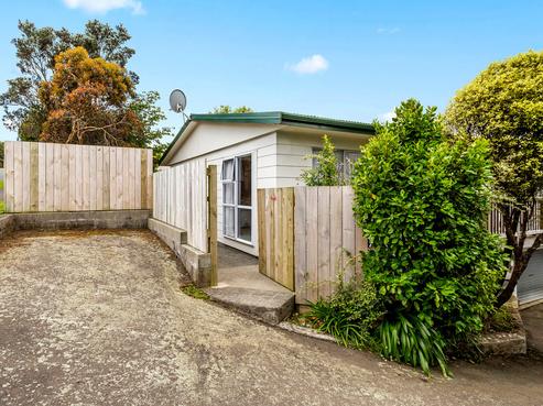 12 Cedar Street, Maungaraki