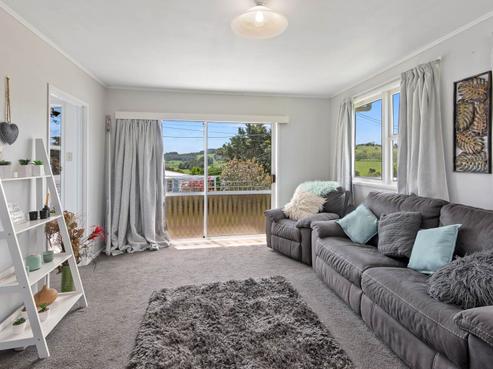32 Gillingham Road, Kamo
