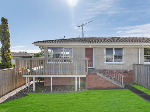 95D Verbena Road, Birkdale