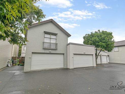 8 Reins Road, Takanini