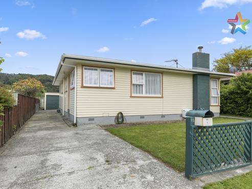 15 Momona Street, Wainuiomata