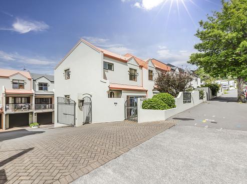 83K Hill Street, Thorndon