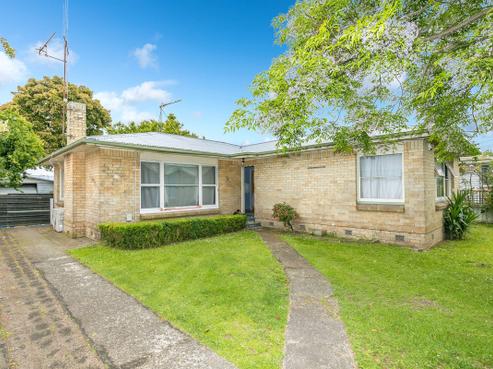 7 Masefield Drive, Enderley