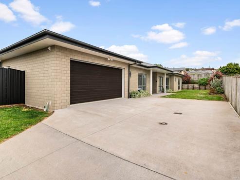 11 Stonedale Drive, Pukekohe