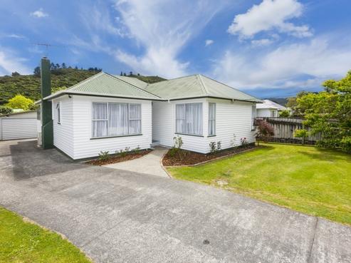 55 Hine Road, Wainuiomata