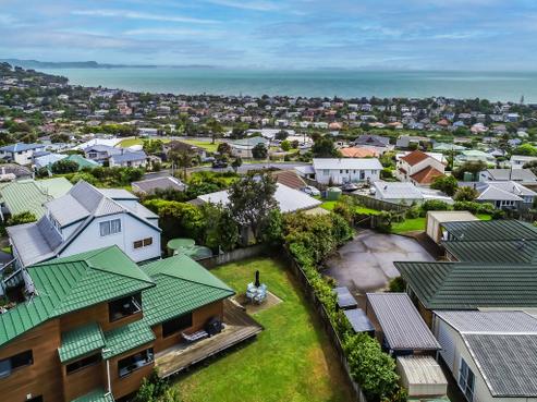 514B Whangaparaoa Road, Stanmore Bay