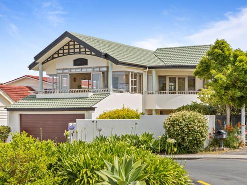 10A Midway Avenue, Castor Bay
