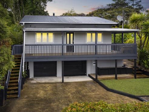 512A West Coast Road, Oratia