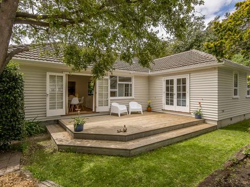 50 Bay View Road, Moncks Bay