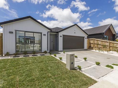 33 Lumbarda Drive, Kumeu