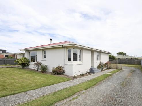 584 Tweed Street, Newfield