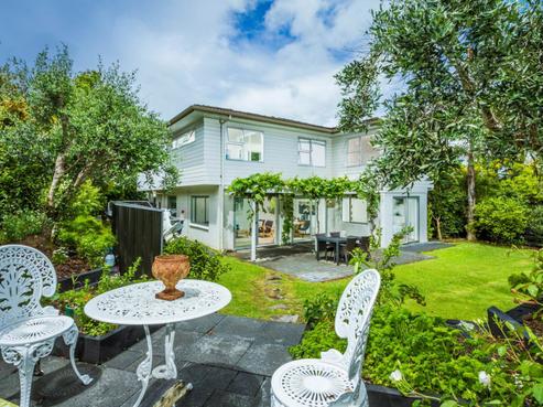 5 Kilduff Place, Mairangi Bay
