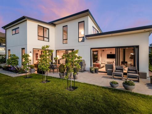 2 Advance Terrace, Arrowtown