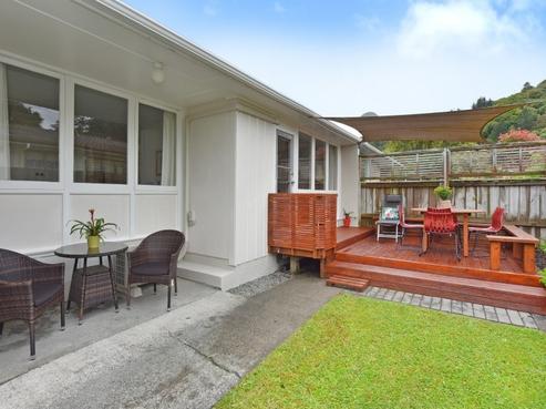 2/15A Lane Street, Wallaceville