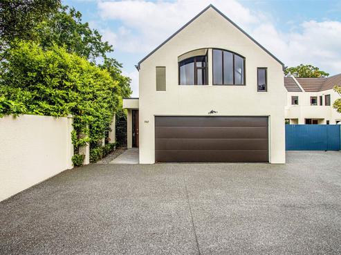 3/74 Glandovey Road, Fendalton