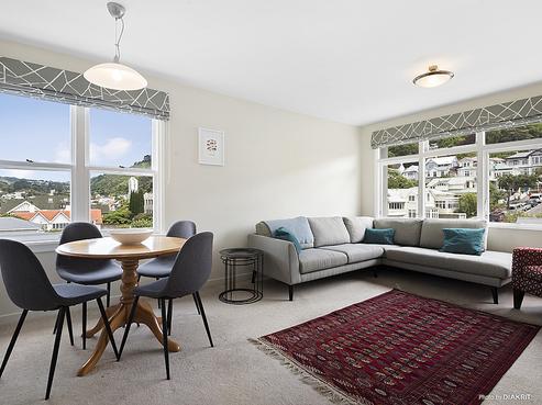 18/2 Newman Terrace, Thorndon