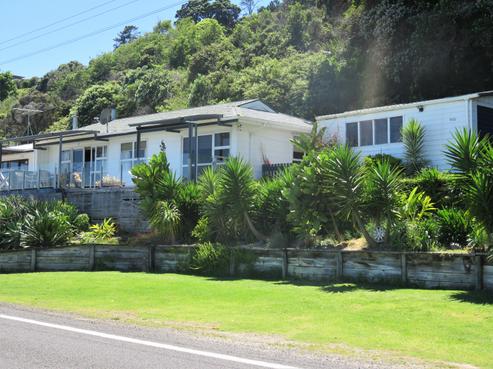 832 Thames Coast Road, Tapu