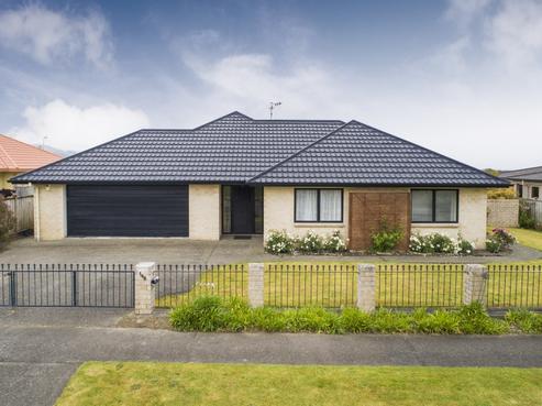 146 Pacific Drive, Fitzherbert