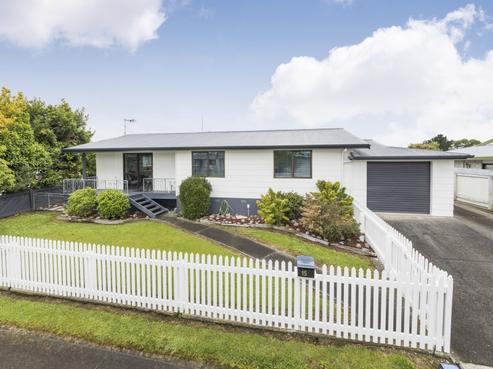 15 Caroline Drive, Feilding