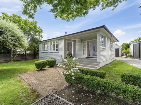 108 Otonga Road, Springfield