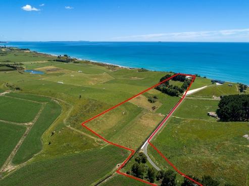 32E Pokare Road, Pukehina