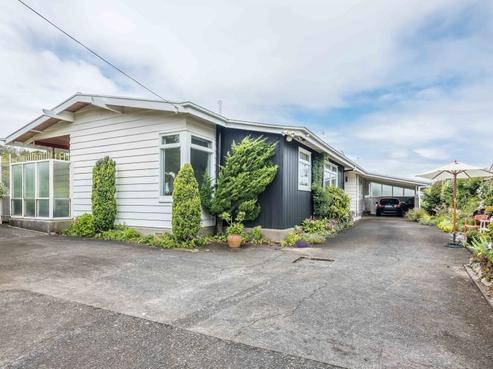 63 Old Karori Road, Karori