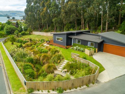 36 Clearwater Street, Broad Bay