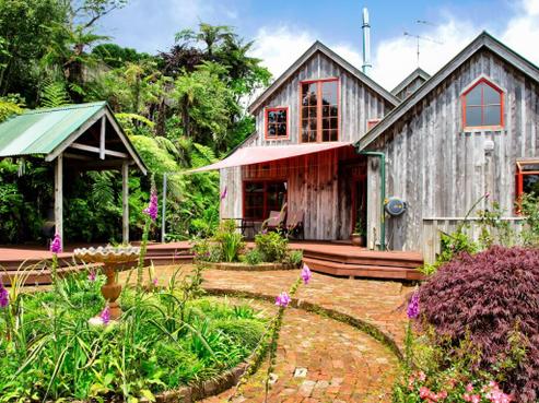 22B Sequoia Grove, Merrilands
