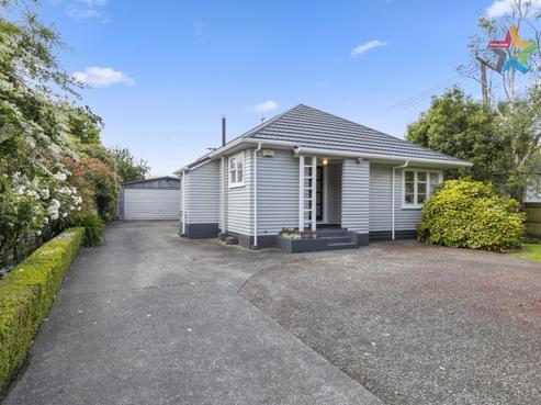 27 Chapman Crescent, Naenae